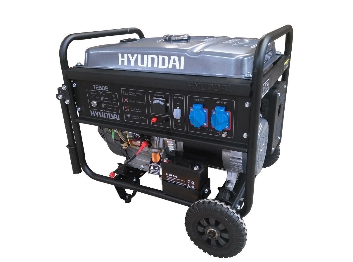 Hyundai HHY7250E-3 6.5 kW - 8.1 kVA Marşlı Benzinli Jeneratör Trifaze