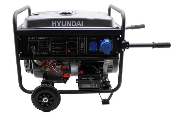Hyundai HHY10000E-3 8.5 kW Marşlı Benzinli Jeneratör Trifaze
